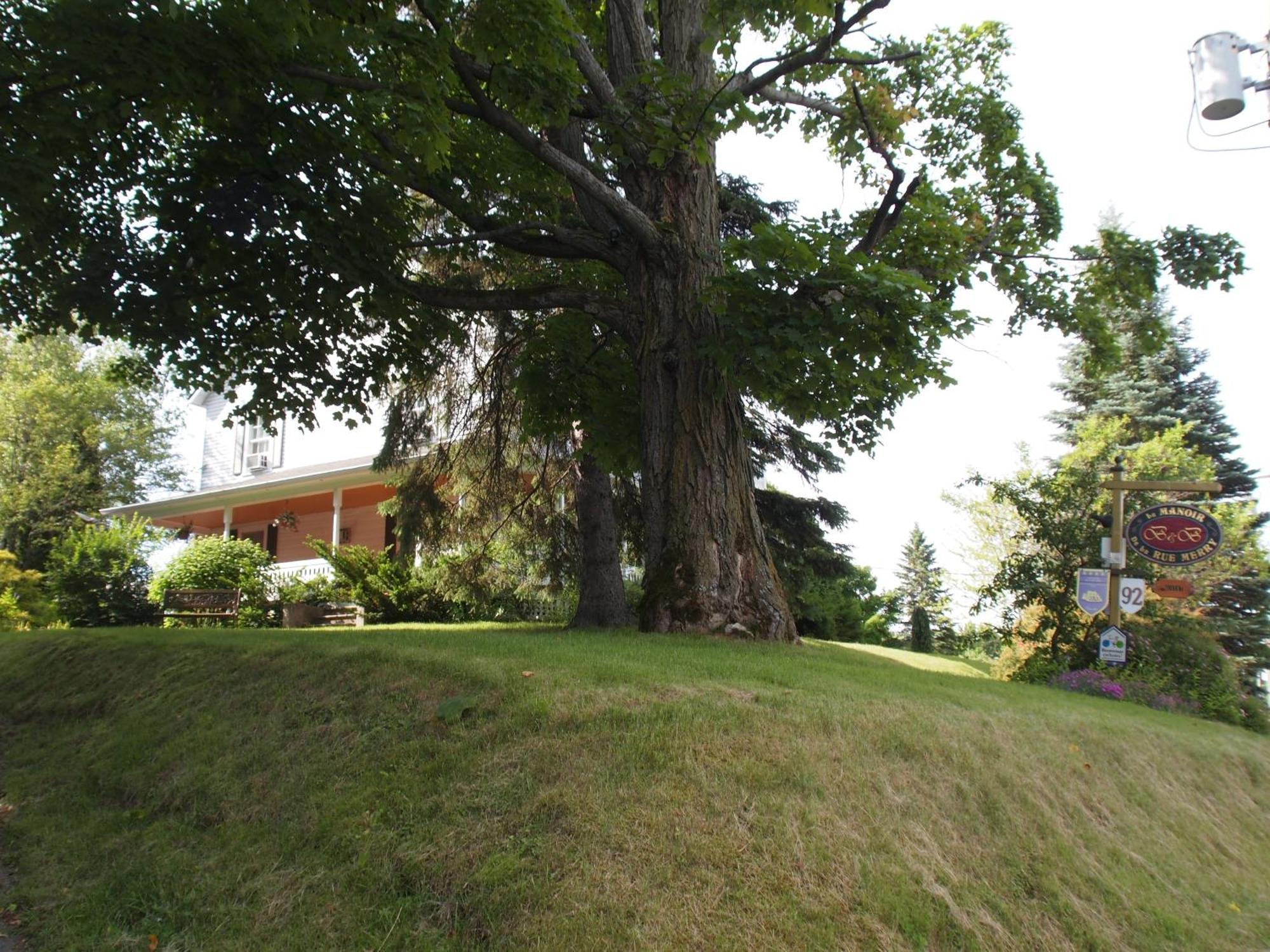 Au Manoir de la rue Merry Magog Exterior foto